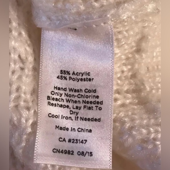 TALBOTS Petite Ivory Crewneck Sweater Soft Knit Pullover Cream Classic Large LP - Picture 7 of 7